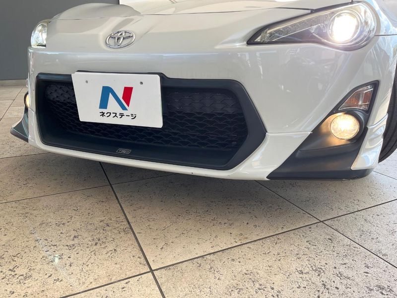 2013 Toyota 86 DBA-ZN6 (UW-6a48ab5f95391)[27]