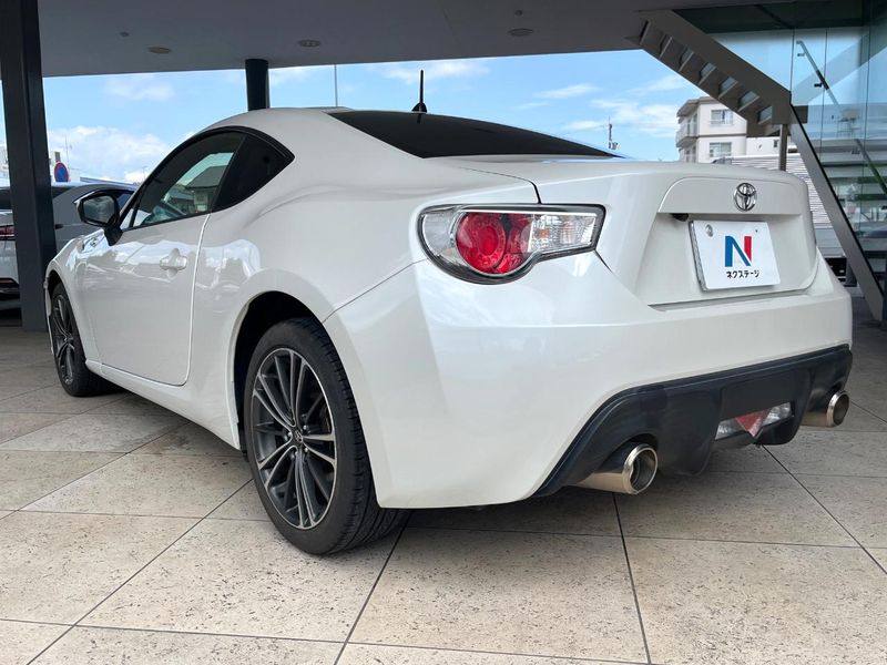 2013 Toyota 86 DBA-ZN6 (UW-6a48ab5fcf2fc)[12]