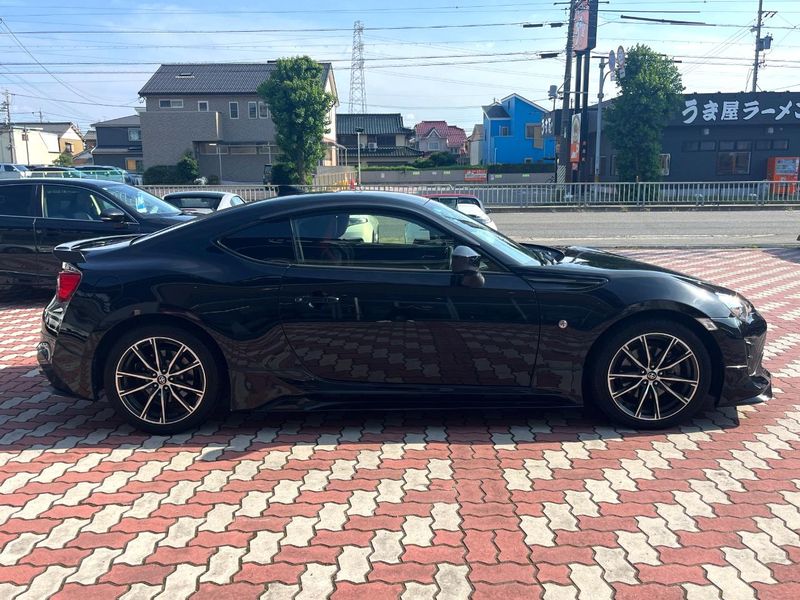 2016 Toyota 86 DBA-ZN6 (UW-6a48ab6042d4e)[6]