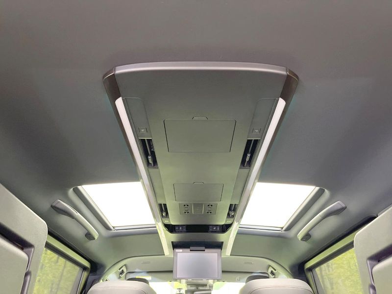 2023 Toyota Vellfire Hybrid 6AA-AAHH40W (UW-6a49c979818a2)[27]