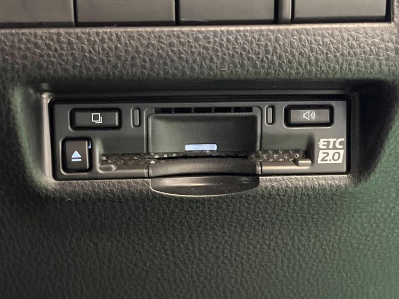 2024 Toyota Harrier Hybrid 6AA-AXUH80 (UW-6a49c9c40fc7f)[11]