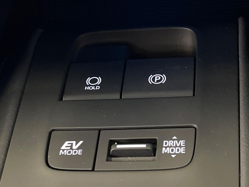 2024 Toyota Harrier Hybrid 6AA-AXUH80 (UW-6a49c9c40fc7f)[7]