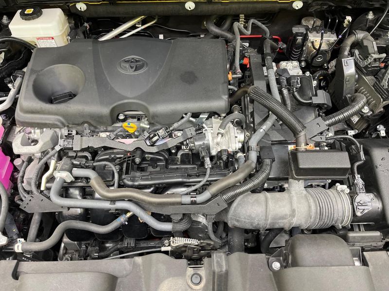 2024 Toyota Harrier Hybrid 6AA-AXUH80 (UW-6a49c9c40fc7f)[22]