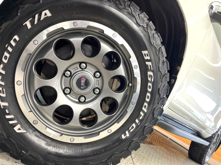 2016 Toyota Land Cruiser Prado LDA-GDJ150W (UW-6a49ca4e6c46c)[26]