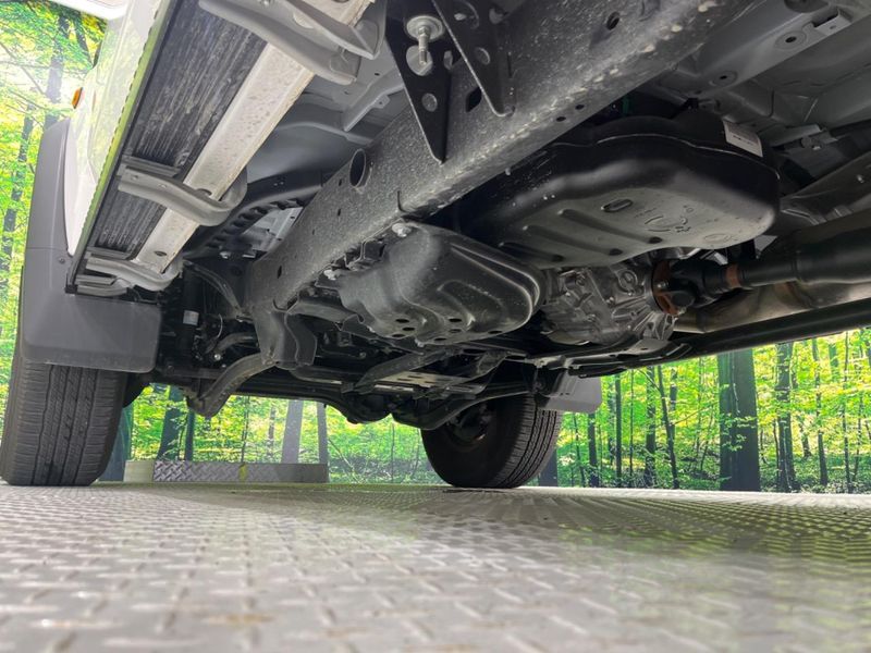 2024 Toyota Land Cruiser 70 3DA-GDJ76W (UW-6a49ca5279b1a)[26]