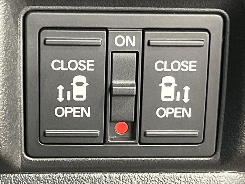 2023 Honda N-BOX CUSTOM 6BA-JF5 (UW-6a49cafd9f706)[24]