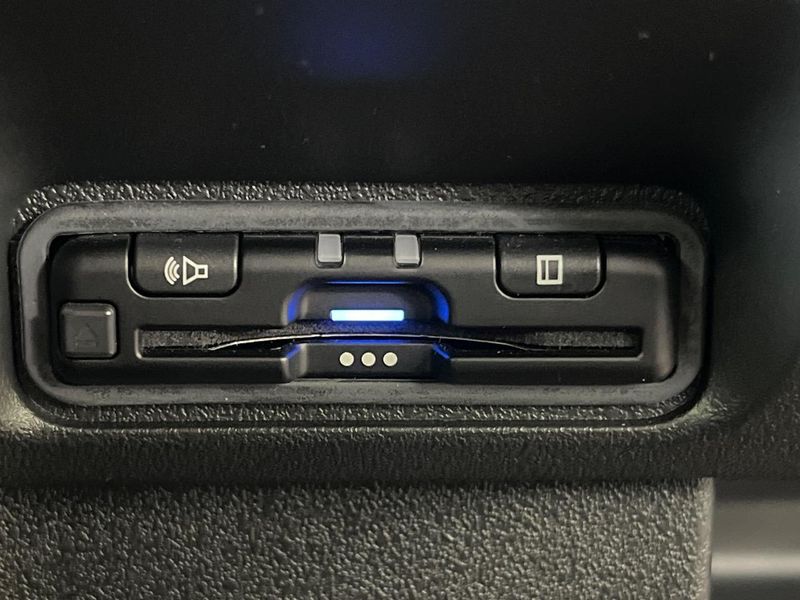 2023 Honda N-BOX CUSTOM 6BA-JF5 (UW-6a49cafd9f706)[27]