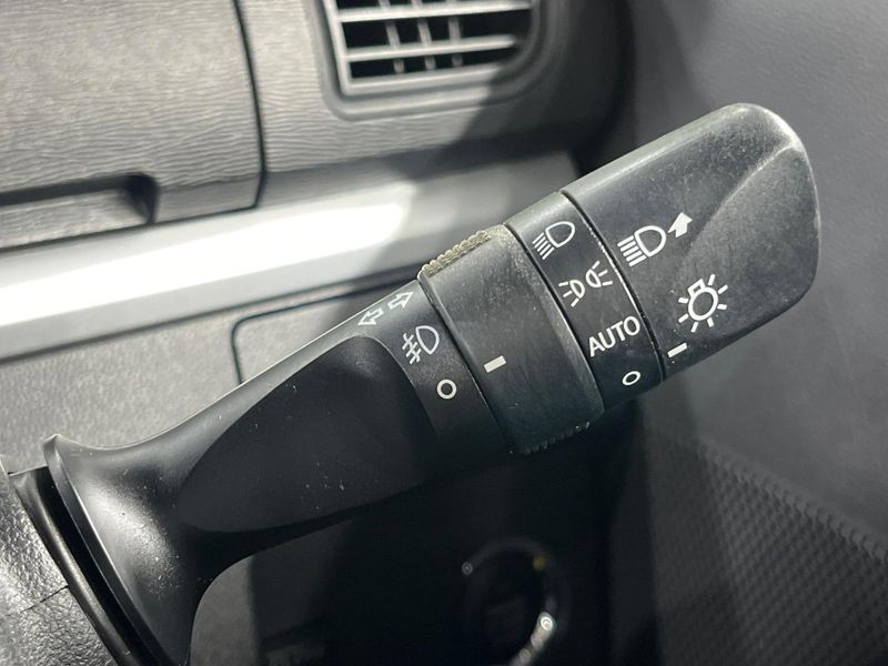 2015 Daihatsu Tanto DBA-LA600S (UW-6a49cb4eb1b07)[18]