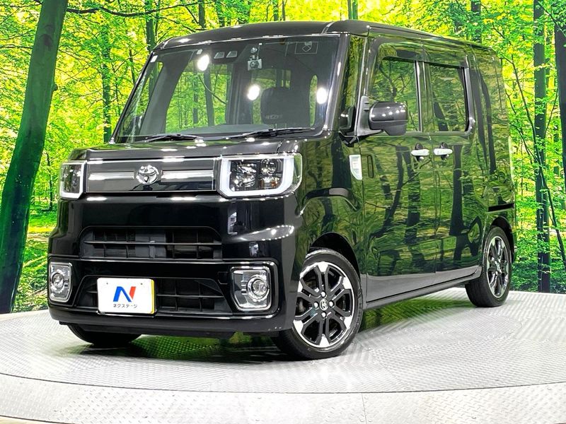 2018 Toyota Pixis Mega DBA-LA700A (UW-6a49cb62c485a)[0]