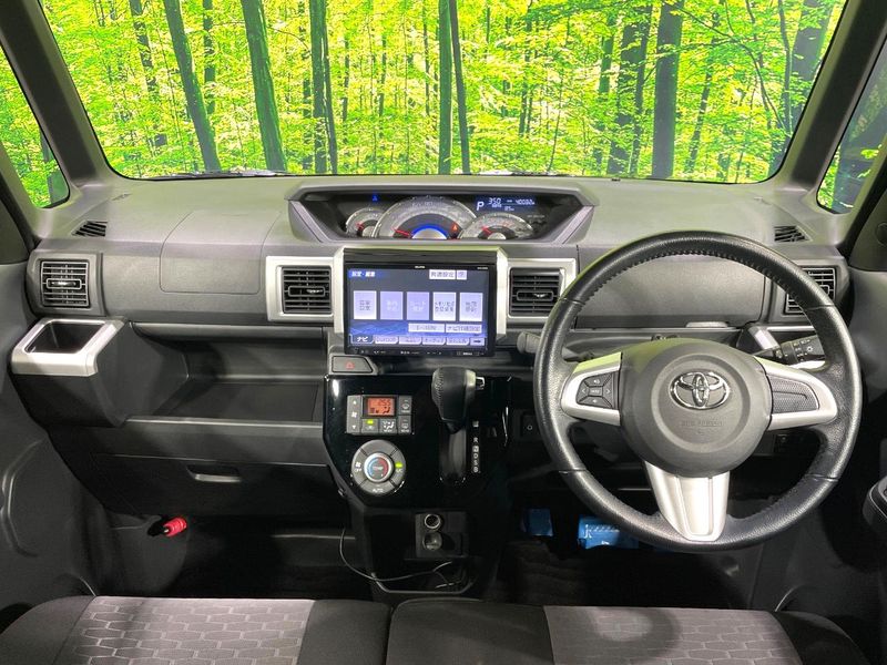 2018 Toyota Pixis Mega DBA-LA700A (UW-6a49cb62c485a)[20]