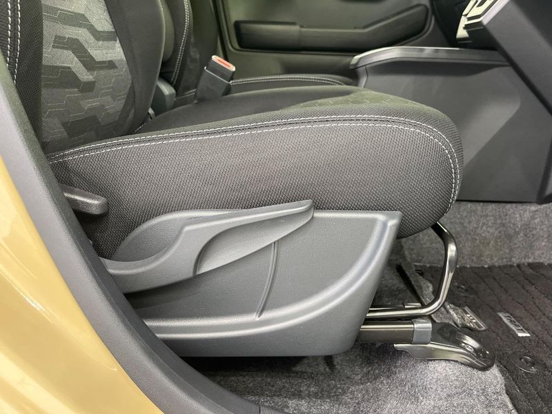 2023 Daihatsu Taft 5BA-LA900S (UW-6a49cb7853471)[23]