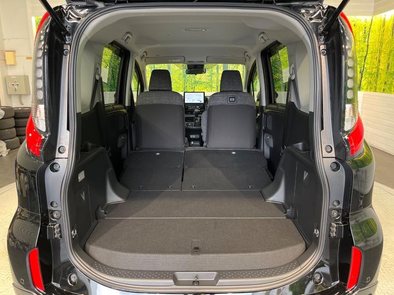 2025 Toyota Sienta 5BA-MXPC10G (UW-6a49cbff29b96)[15]