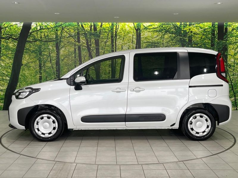 2025 Toyota Sienta 6AA-MXPL15G (UW-6a49cc18aa655)[24]