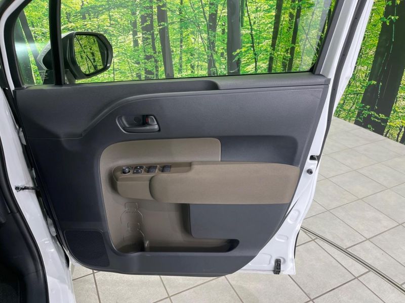 2025 Toyota Sienta 6AA-MXPL15G (UW-6a49cc18aa655)[5]