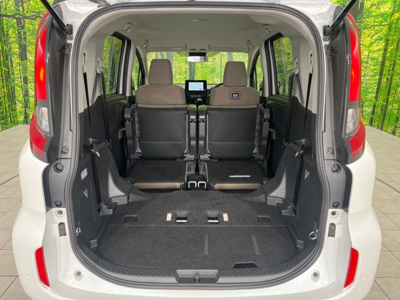 2025 Toyota Sienta 6AA-MXPL15G (UW-6a49cc18aa655)[15]