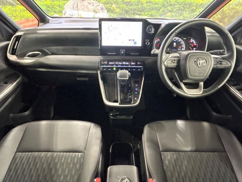 2023 Toyota Noah 6BA-MZRA90W (UW-6a49cc3011b6c)[28]