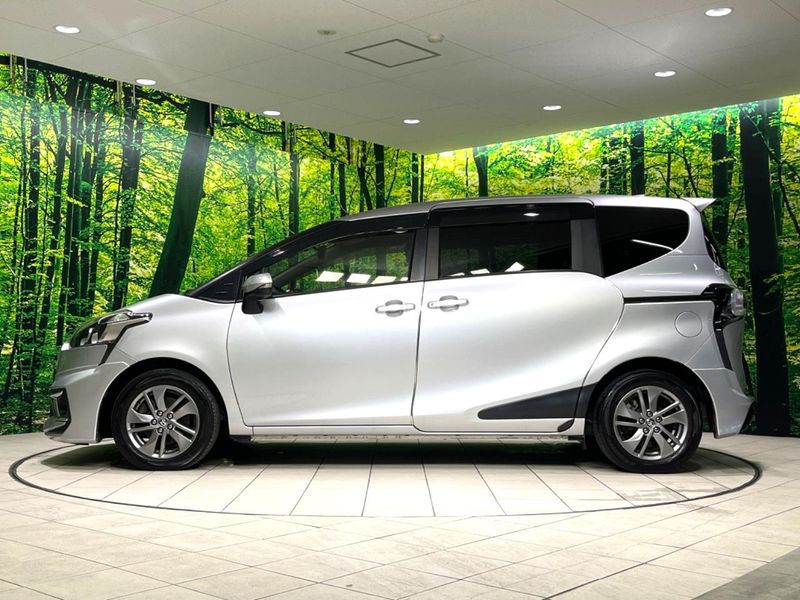2016 Toyota Sienta DBA-NSP170G (UW-6a49cc4f613db)[26]