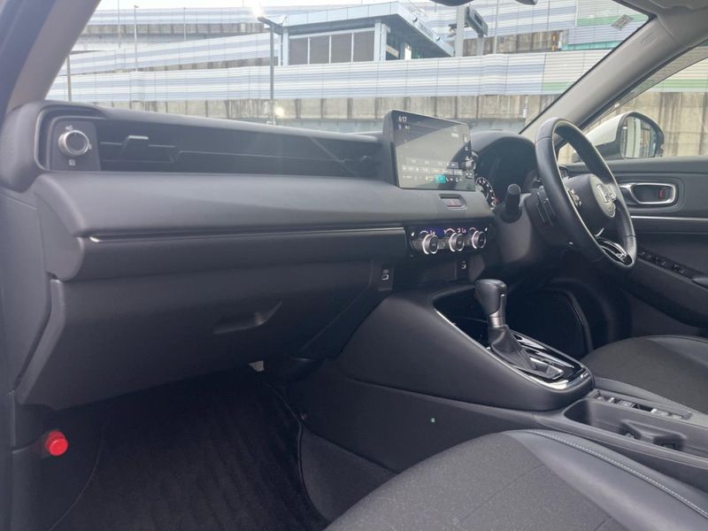 2021 Honda Vezel 6AA-RV5 (UW-6a49cc72f3cd0)[27]