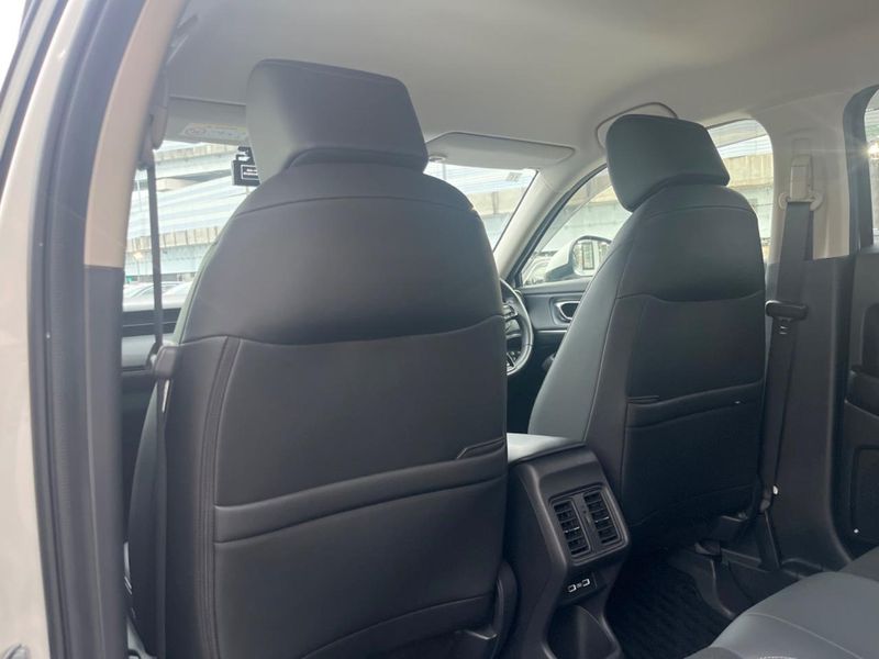 2021 Honda Vezel 6AA-RV5 (UW-6a49cc72f3cd0)[25]