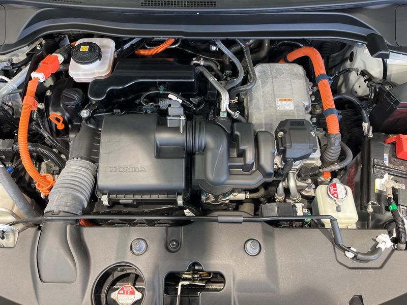 2022 Honda Vezel 6AA-RV5 (UW-6a49cc753143b)[4]