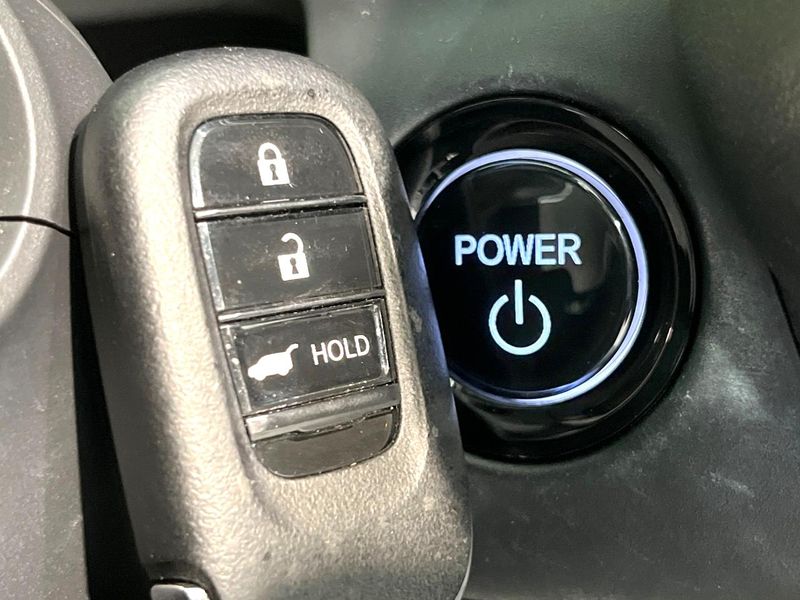 2023 Honda ZR-V 6AA-RZ4 (UW-6a49cc7f0c932)[21]
