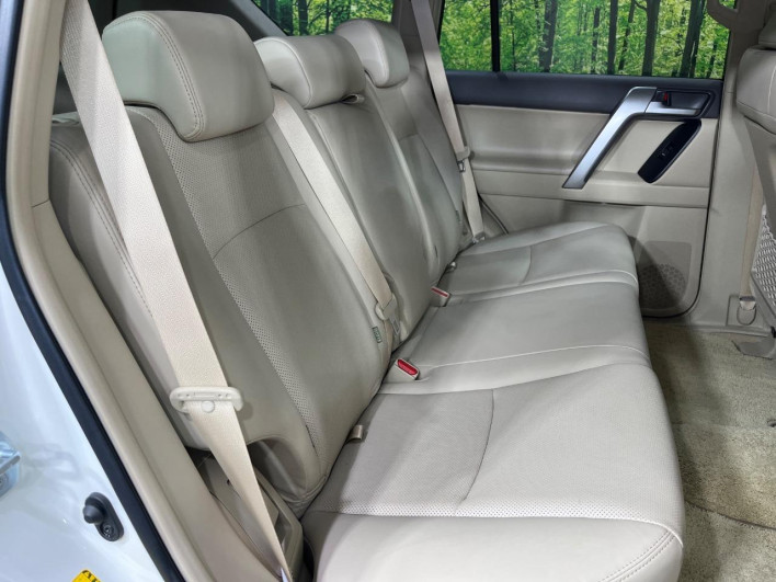 2021 Toyota Land Cruiser Prado 3BA-TRJ150W (UW-6a49cca1bb5df)[16]