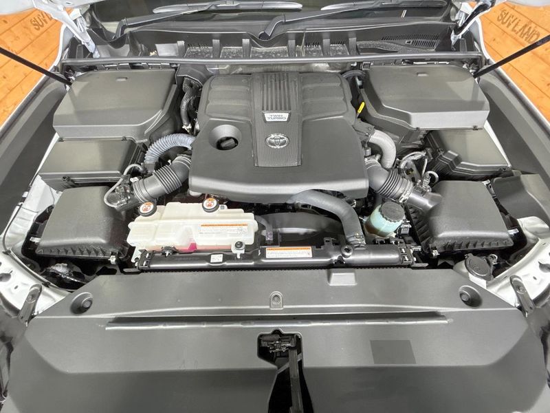 2025 Toyota Land Cruiser 3BA-VJA300W (UW-6a49ccb5b8398)[5]
