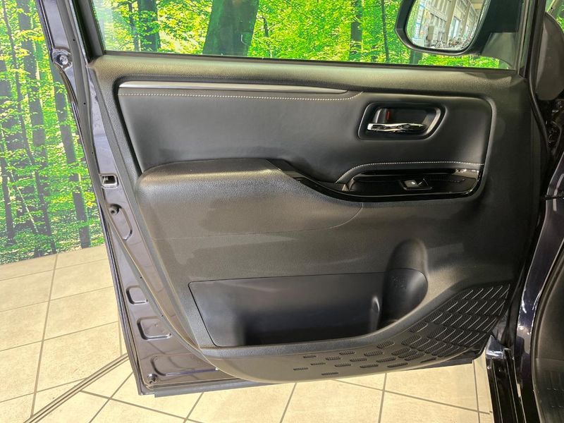 2018 Toyota Esquire DBA-ZRR80G (UW-6a49ccf9a94ac)[13]