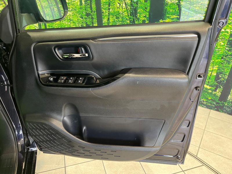 2018 Toyota Esquire DBA-ZRR80G (UW-6a49ccf9a94ac)[14]