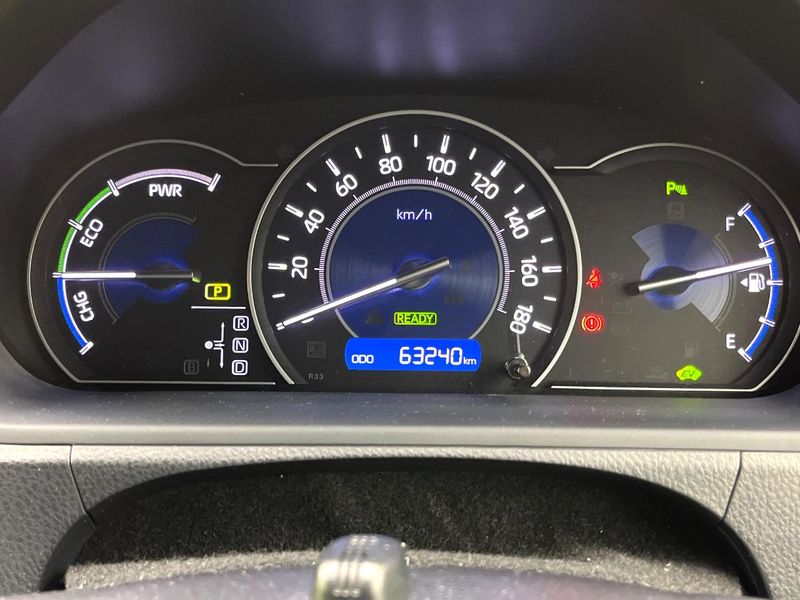 2020 Toyota Voxy DAA-ZWR80W (UW-6a49cd2d50db7)[17]