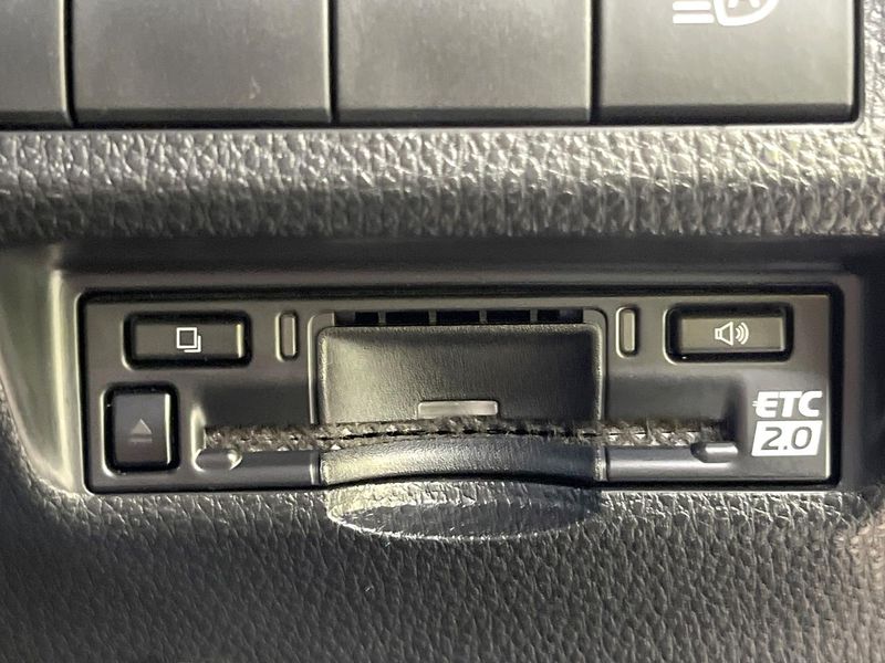 2023 Toyota RAV4 6AA-AXAH52 (UW-6a4b1b2581b25)[18]