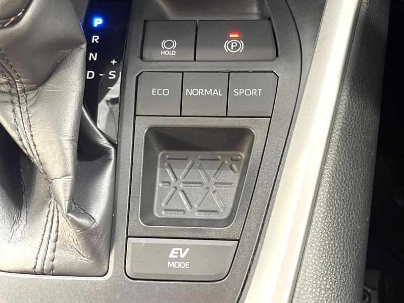 2023 Toyota RAV4 6AA-AXAH52 (UW-6a4b1b2581b25)[26]