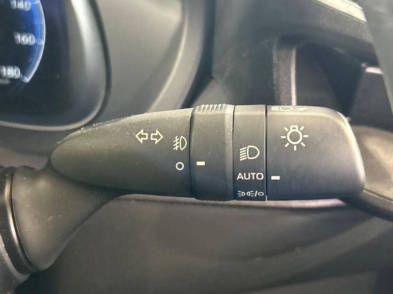 2023 Toyota Harrier Hybrid 6AA-AXUH80 (UW-6a4b1b33793c7)[7]