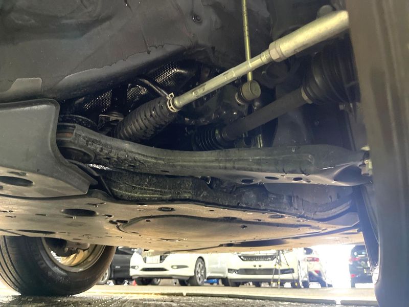2024 Toyota Harrier Hybrid 6AA-AXUH80 (UW-6a4b1b380fa5f)[28]
