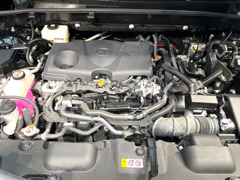 2024 Toyota Harrier Hybrid 6AA-AXUH80 (UW-6a4b1b380fa5f)[4]