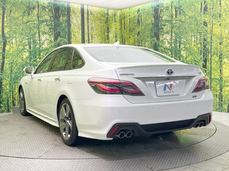 2019 Toyota Crown Hybrid 6AA-AZSH20 (UW-6a4b1b42bf4bc)[28]