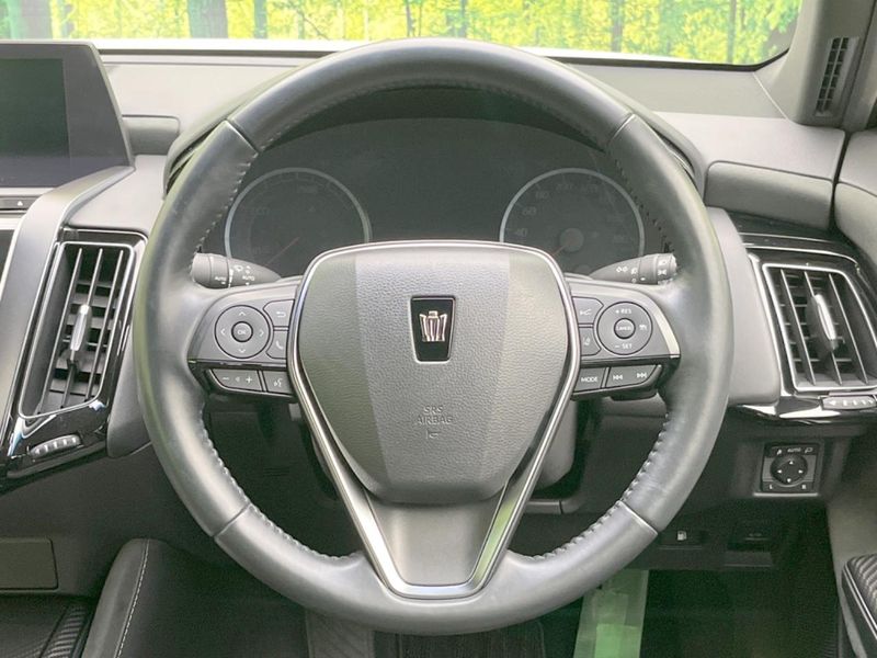 2019 Toyota Crown Hybrid 6AA-AZSH20 (UW-6a4b1b42bf4bc)[21]