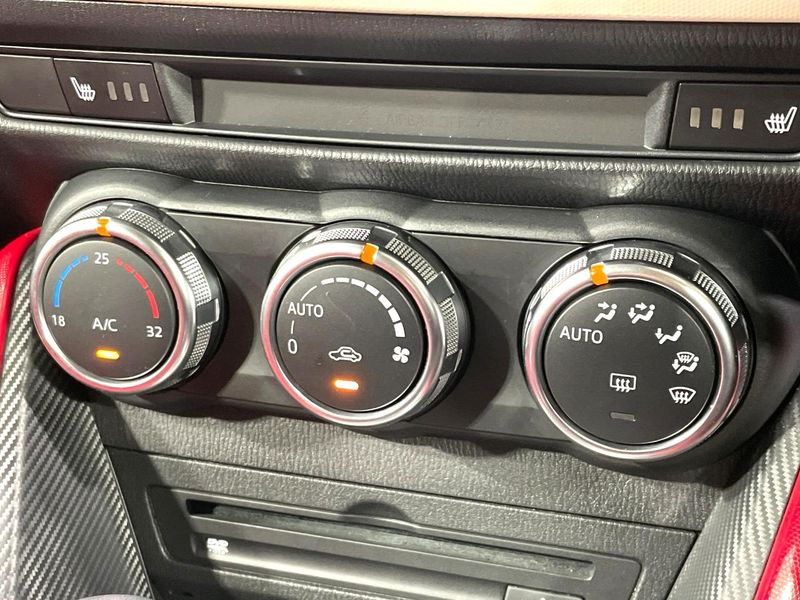 2015 Mazda Demio LDA-DJ5FS (UW-6a4b1b8e99c68)[23]