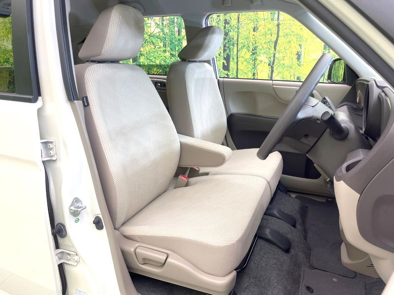 2013 Honda N-ONE DBA-JG1 (UW-6a4b1c66295c9)[12]