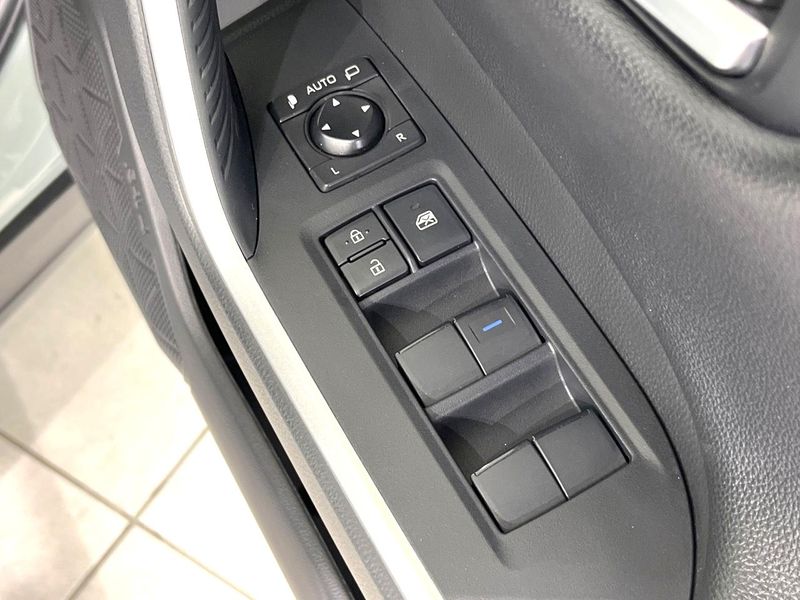 2020 Toyota RAV4 6BA-MXAA54 (UW-6a4b1d5ca3f7c)[19]