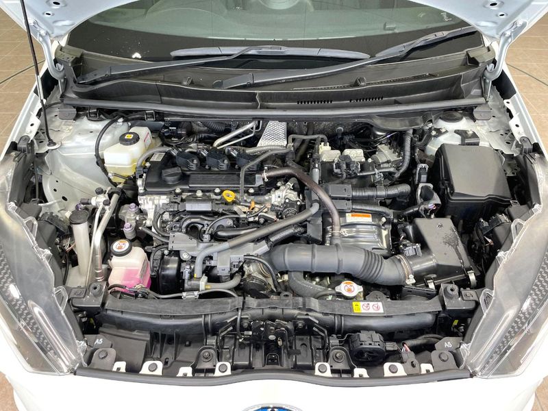 2020 Toyota Yaris 6AA-MXPH10 (UW-6a4b1d66e9520)[4]