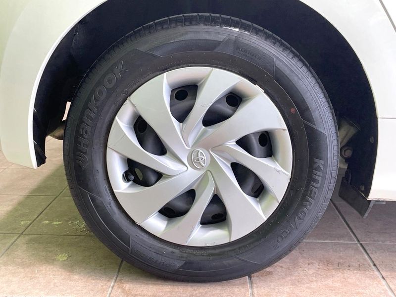 2020 Toyota Yaris 6AA-MXPH10 (UW-6a4b1d66e9520)[10]