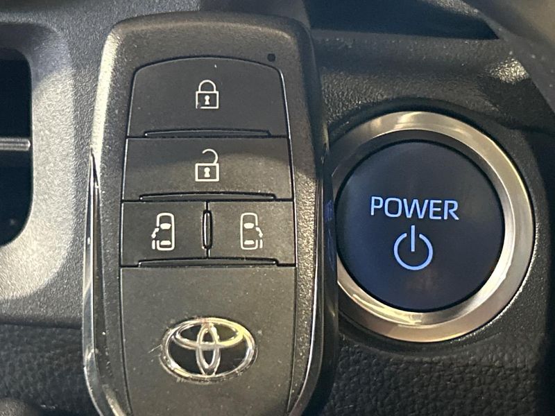 2022 Toyota Sienta 6AA-MXPL10G (UW-6a4b1d7abc694)[9]
