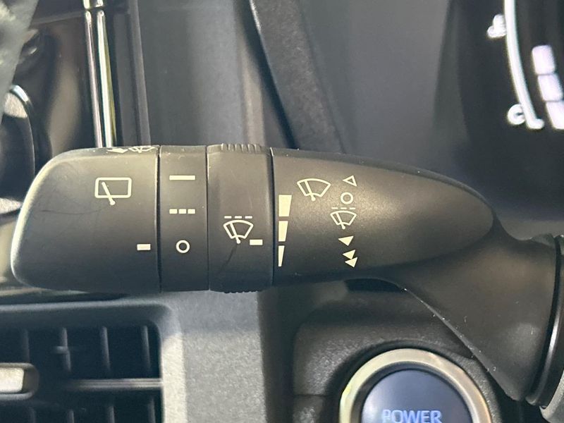 2022 Toyota Sienta 6AA-MXPL10G (UW-6a4b1d7abc694)[8]
