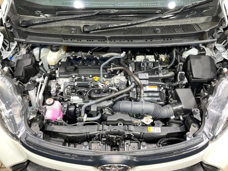 2024 Toyota Sienta 6AA-MXPL10G (UW-6a4b1d7ed13dd)[5]