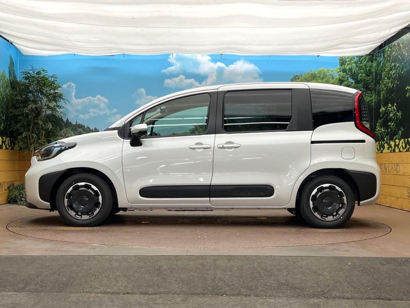 2026 Toyota Sienta 6AA-MXPL10G (UW-6a4b1d81d6af3)[11]