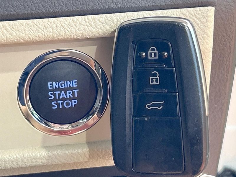 2023 Toyota Land Cruiser Prado 3BA-TRJ150W (UW-6a4b1e19f37a4)[4]