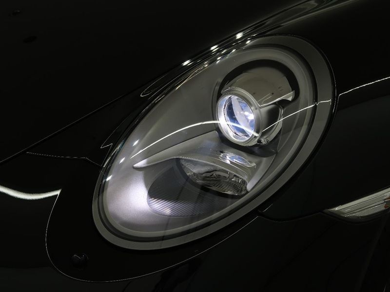 2012 Porsche 911 ABA-991MA103 (UW-6a4b1e48d59c9)[14]