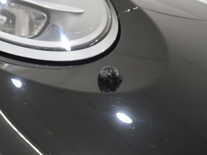 2012 Porsche 911 ABA-991MA103 (UW-6a4b1e48d59c9)[17]