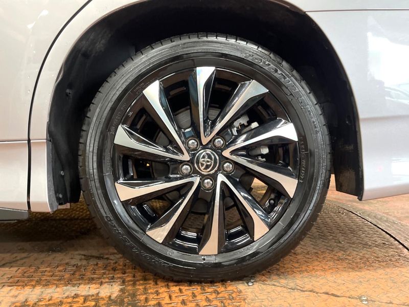2023 Toyota Noah 6AA-ZWR90W (UW-6a4b1e9c1eb81)[10]